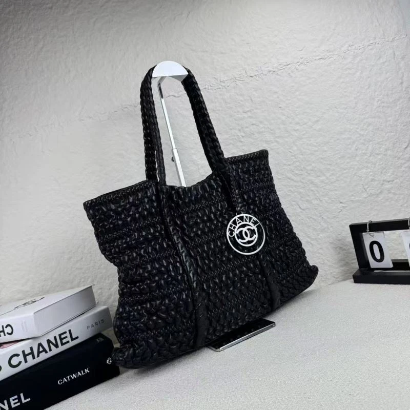 95新 Chanel/香奈儿 黑色褶皱tote包奶粉包 底长44 12开