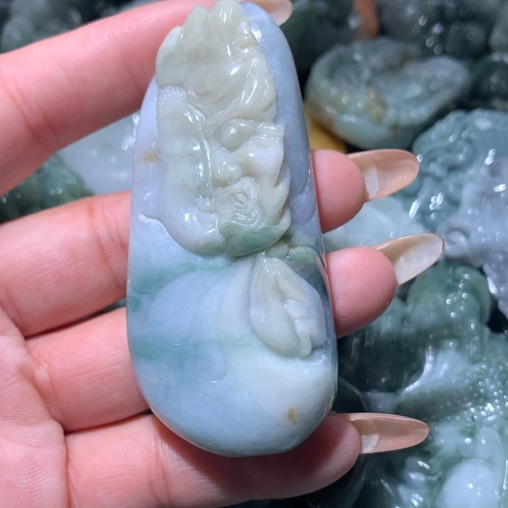 翡翠未镶嵌颈饰保真天然A货翡翠