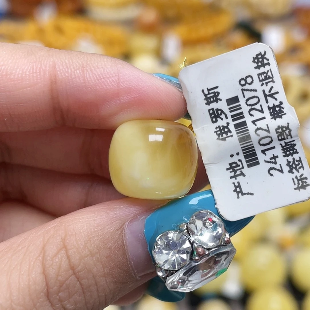 蜜蜡未镶嵌珠宝奇石14.0mm半山水老型