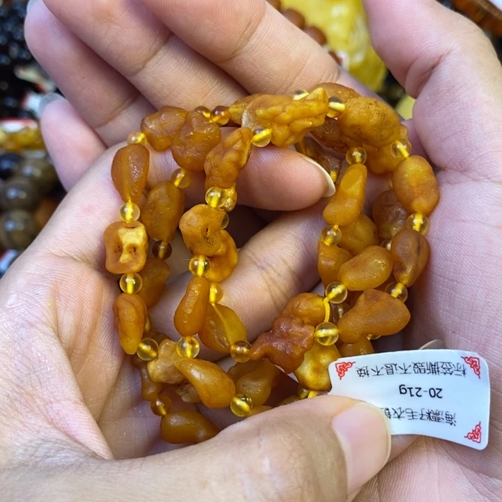 琥珀未镶嵌珠宝奇石