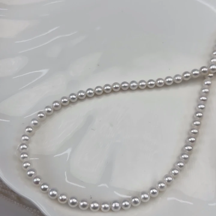 颈饰未镶嵌淡水珍珠