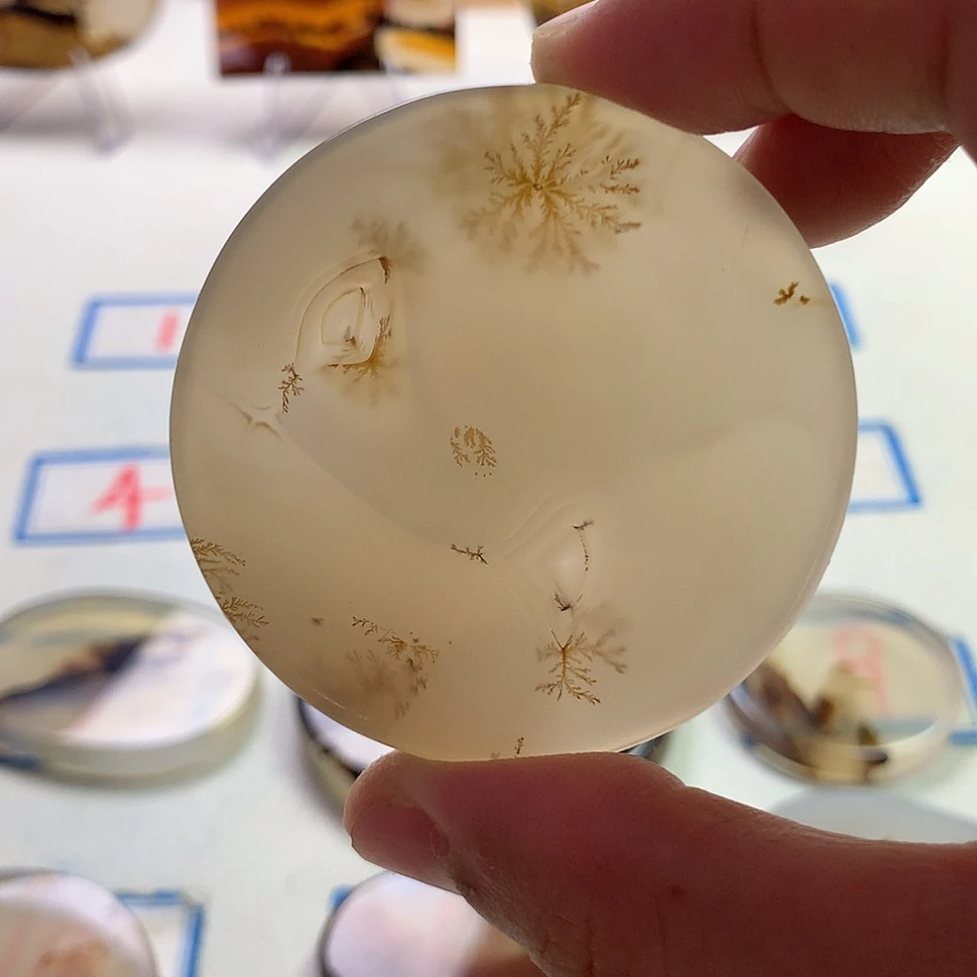 玛瑙/玉髓未镶嵌珠宝半成品