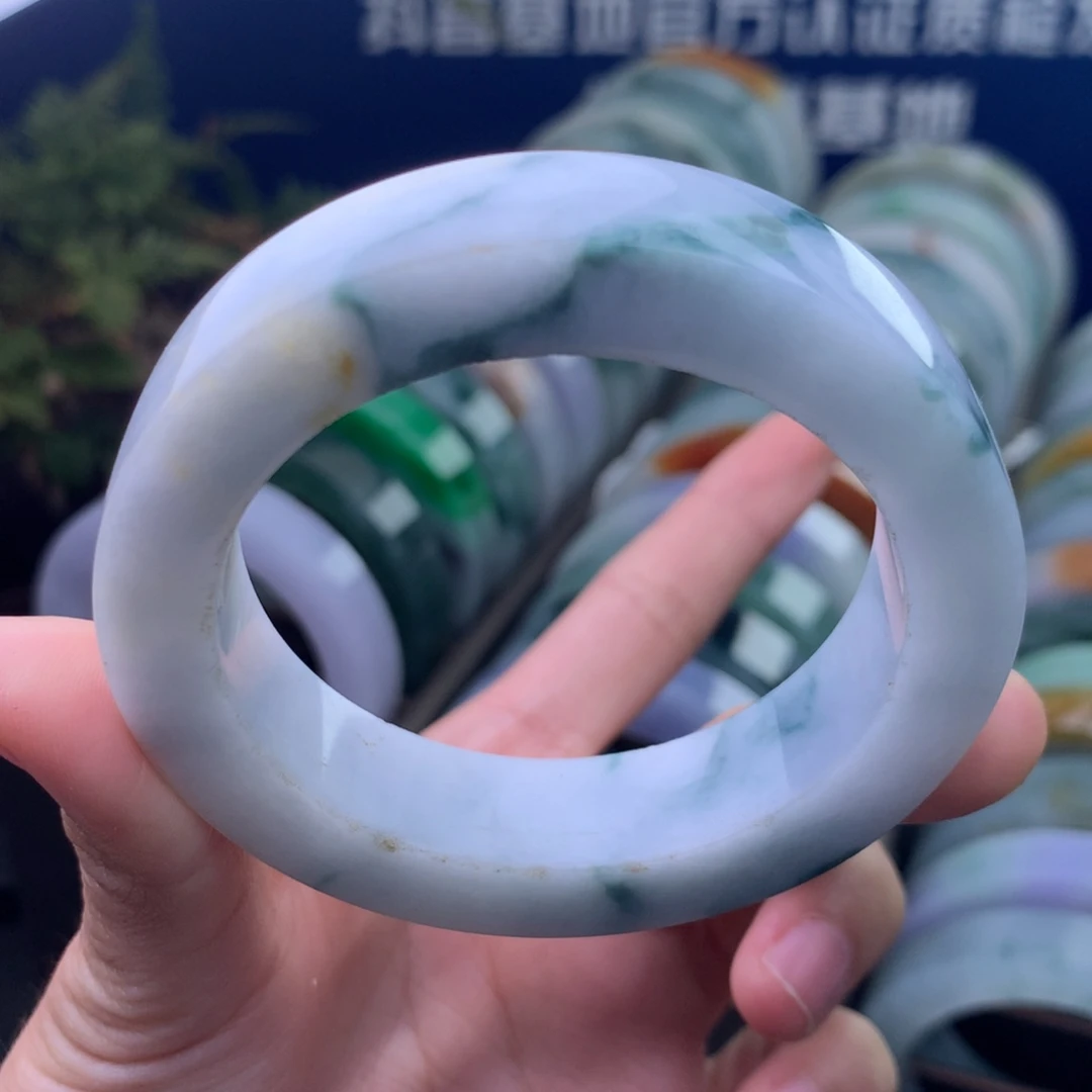 定制翡翠未镶嵌手镯定制不退不换