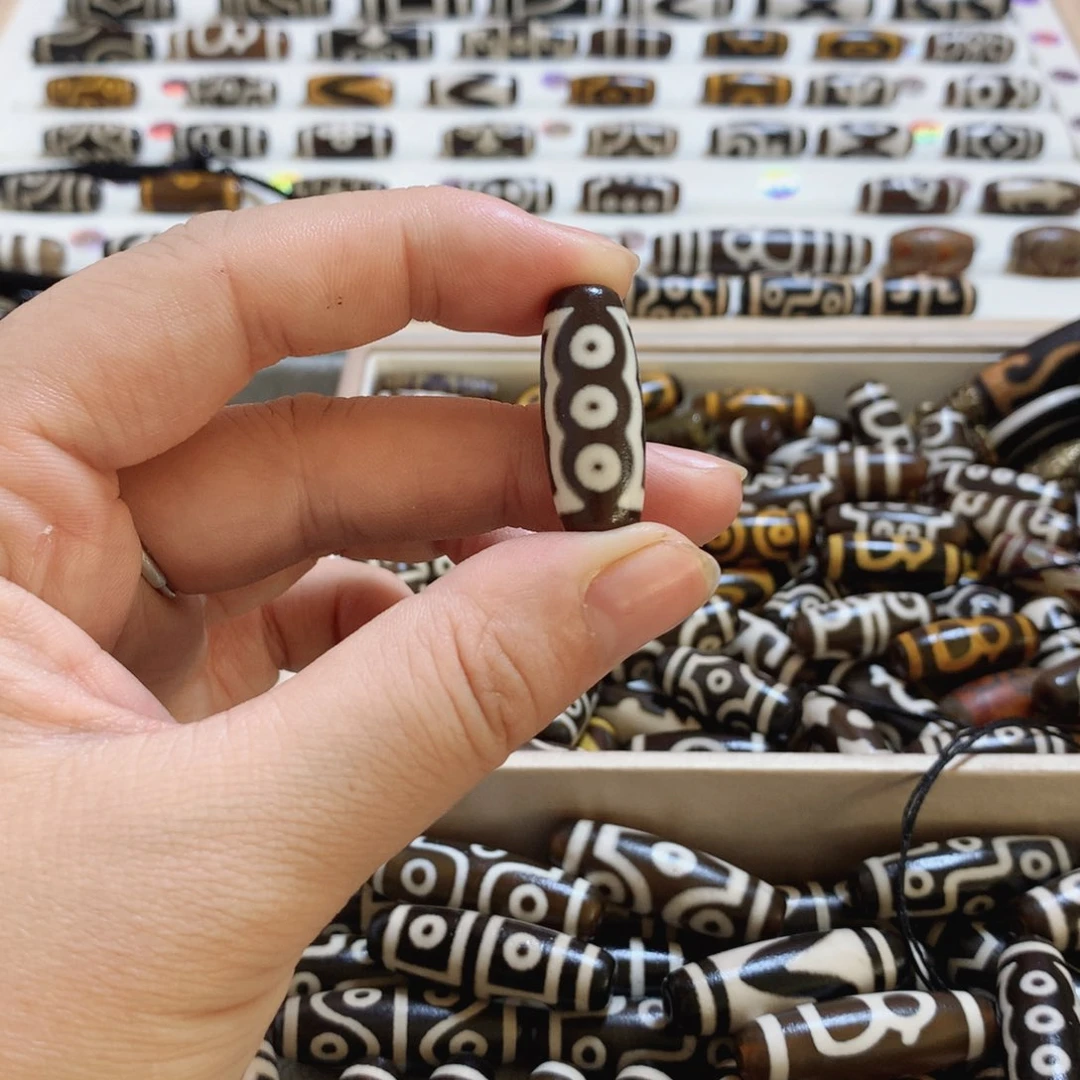 未镶嵌颈饰玛瑙/玉髓