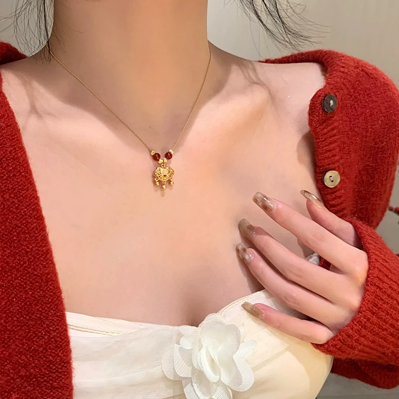 铜合金项链 新年喜庆复古平安锁铃铛项链女轻奢精致锁骨链颈链
