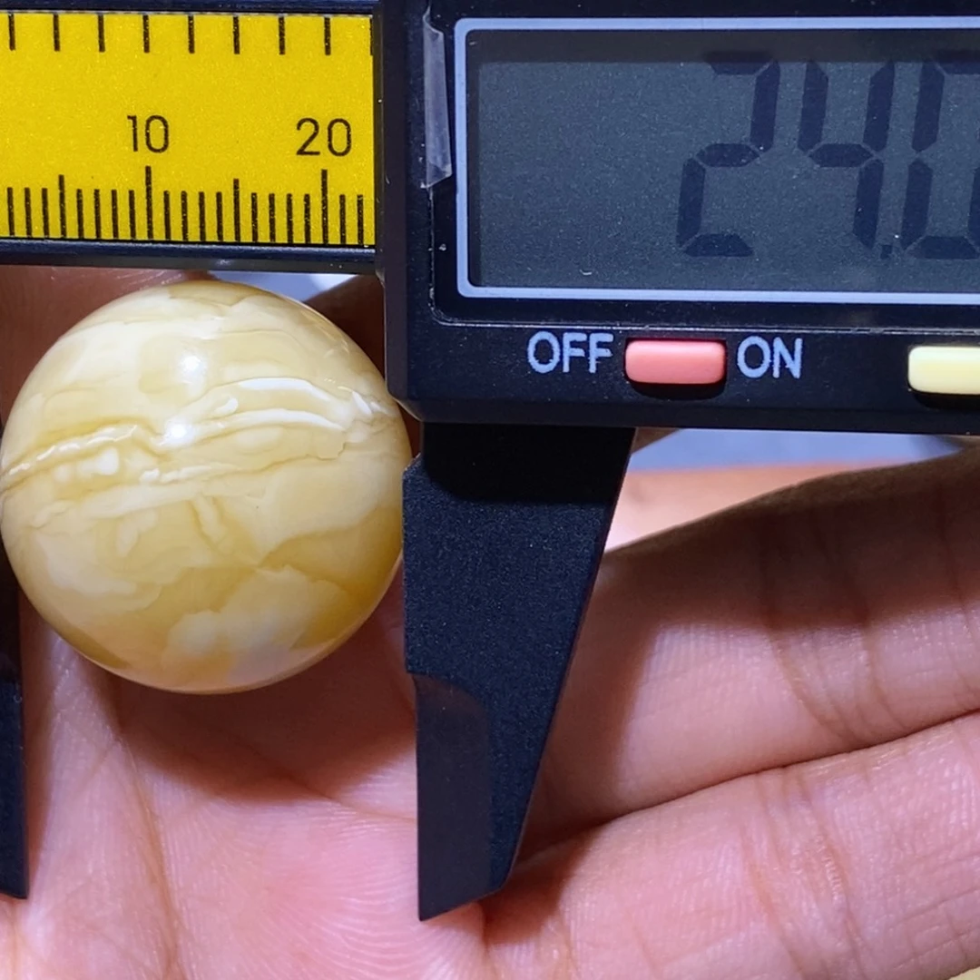 未镶嵌蜜蜡珠宝奇石