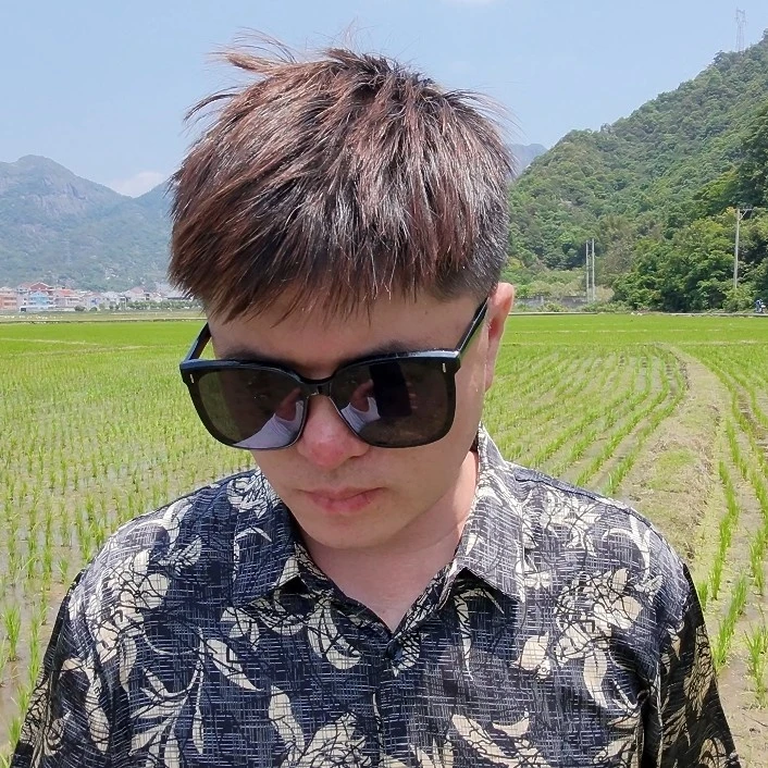 男女通用时尚复古大框防紫外线遮阳太阳镜百搭潮流气质夏季个性