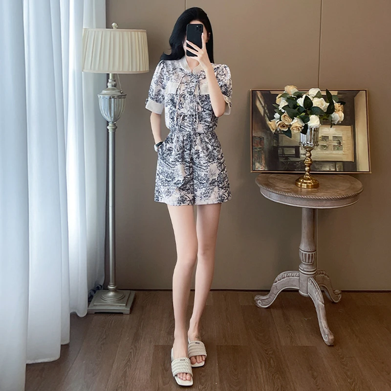 2024女夏季穿搭新款套装国风水墨画盘扣短袖上衣阔腿短裤两件套潮
