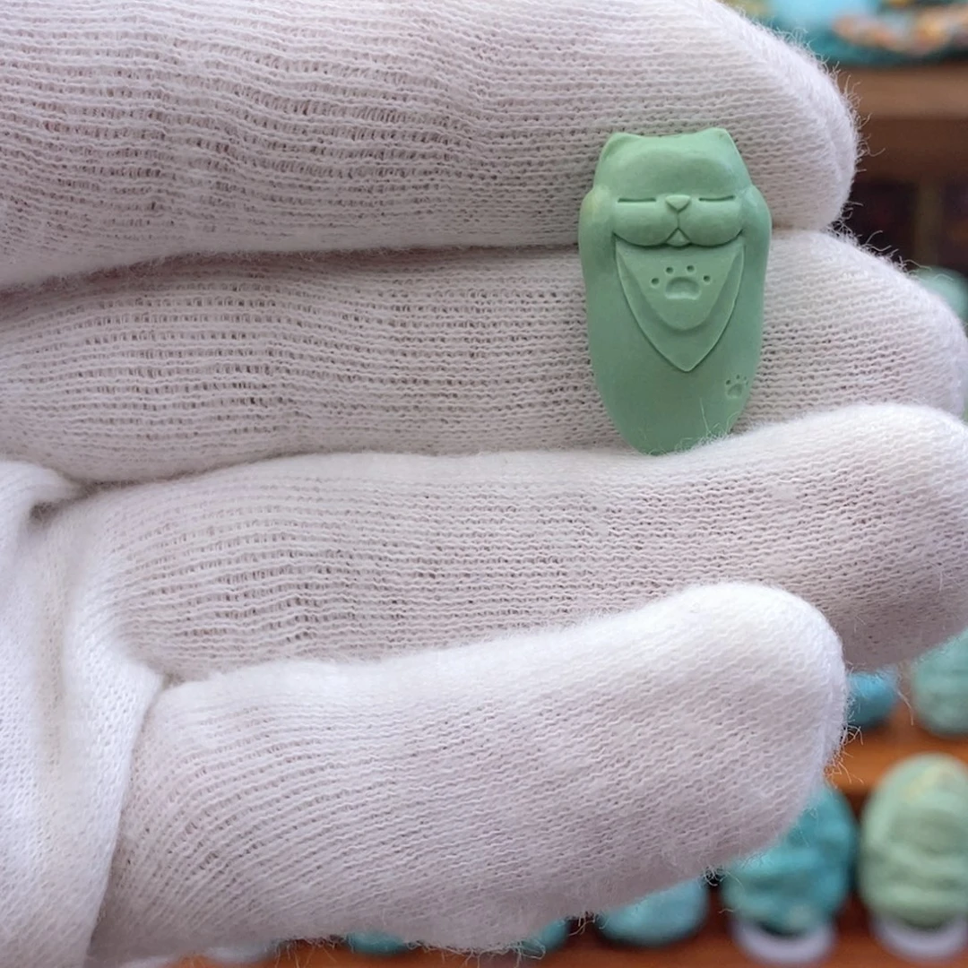 天***！未镶嵌绿松石珠宝奇石