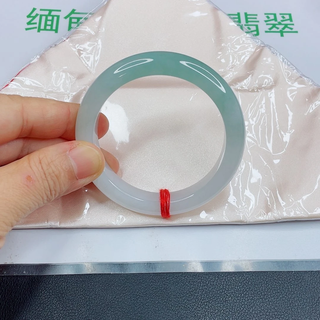 未镶嵌手镯翡翠陈*武