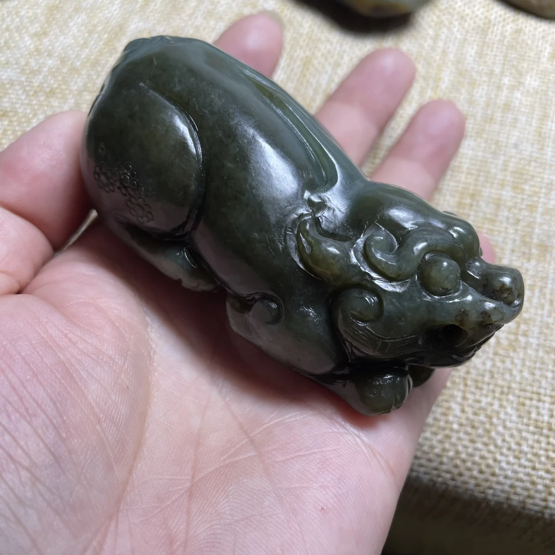 和田玉 貔貅 手把件
