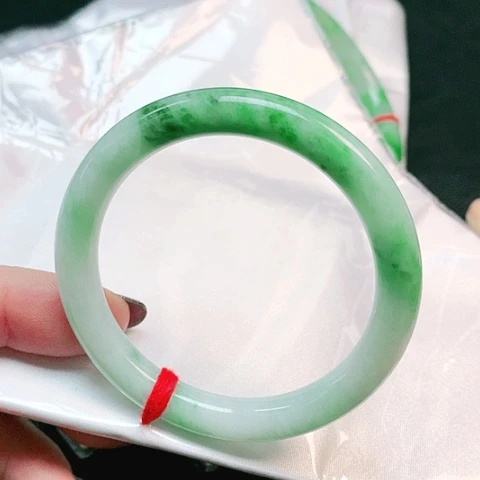 未镶嵌手镯翡翠圆条2120
