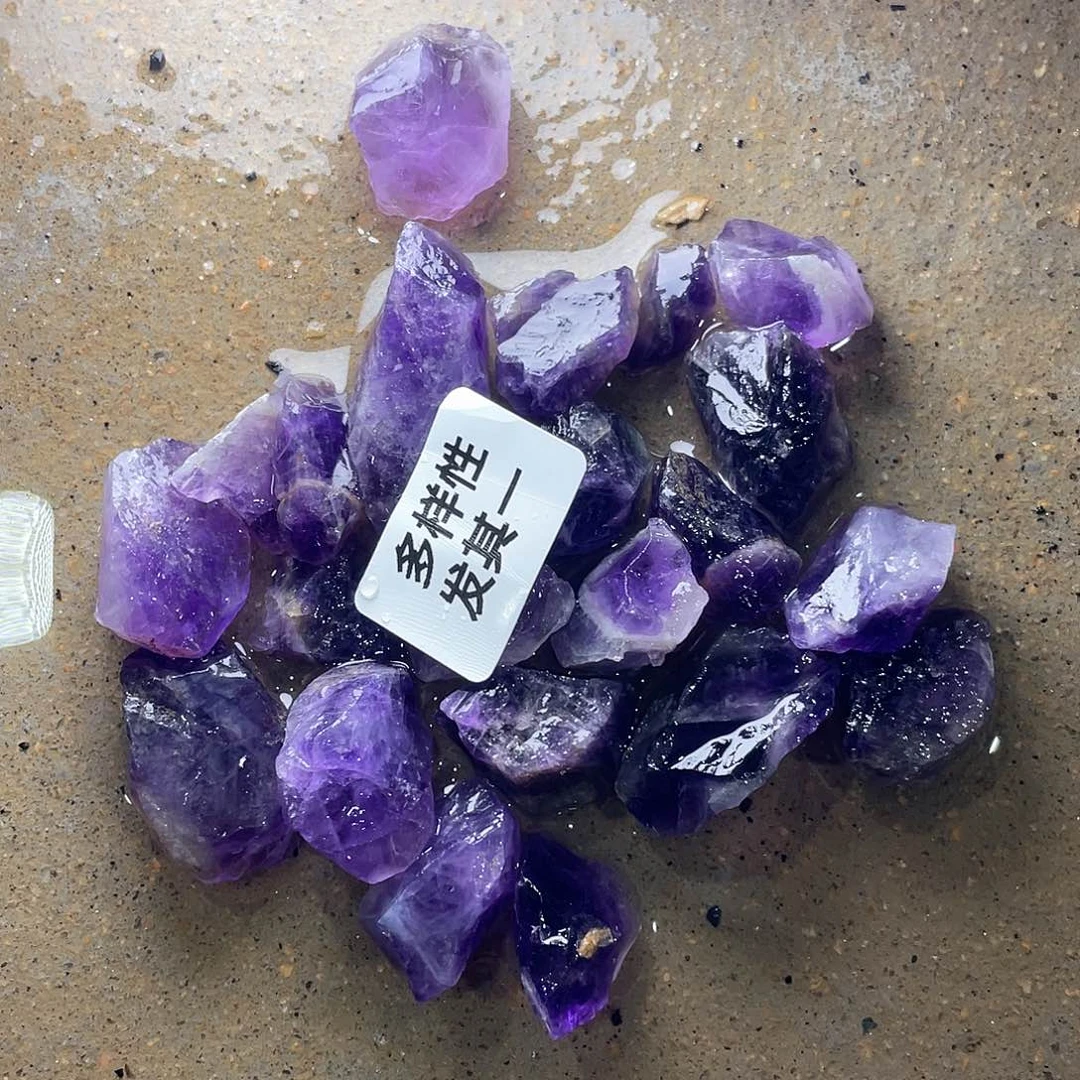 水晶摆件…..未镶嵌100g