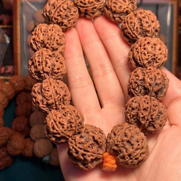 金刚菩提手串24尺寸梅花