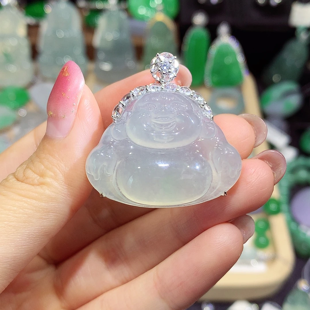 颈饰18K金镶嵌翡翠佛