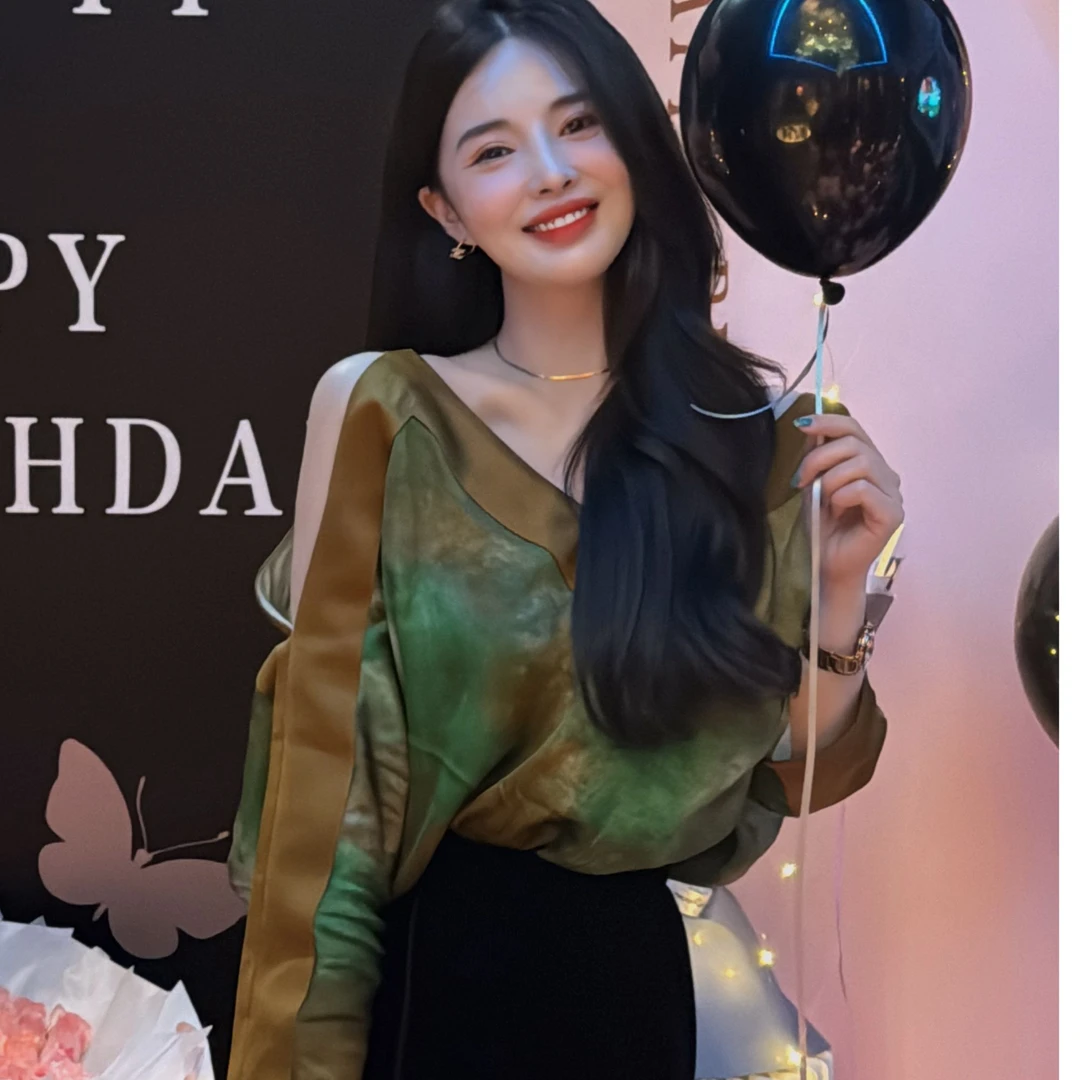 福利2.18号气质百搭时尚复古露肩上衣（现货） 显瘦宽松印花设计感