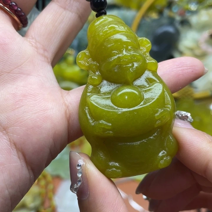 蛇纹石玉未镶嵌吊坠