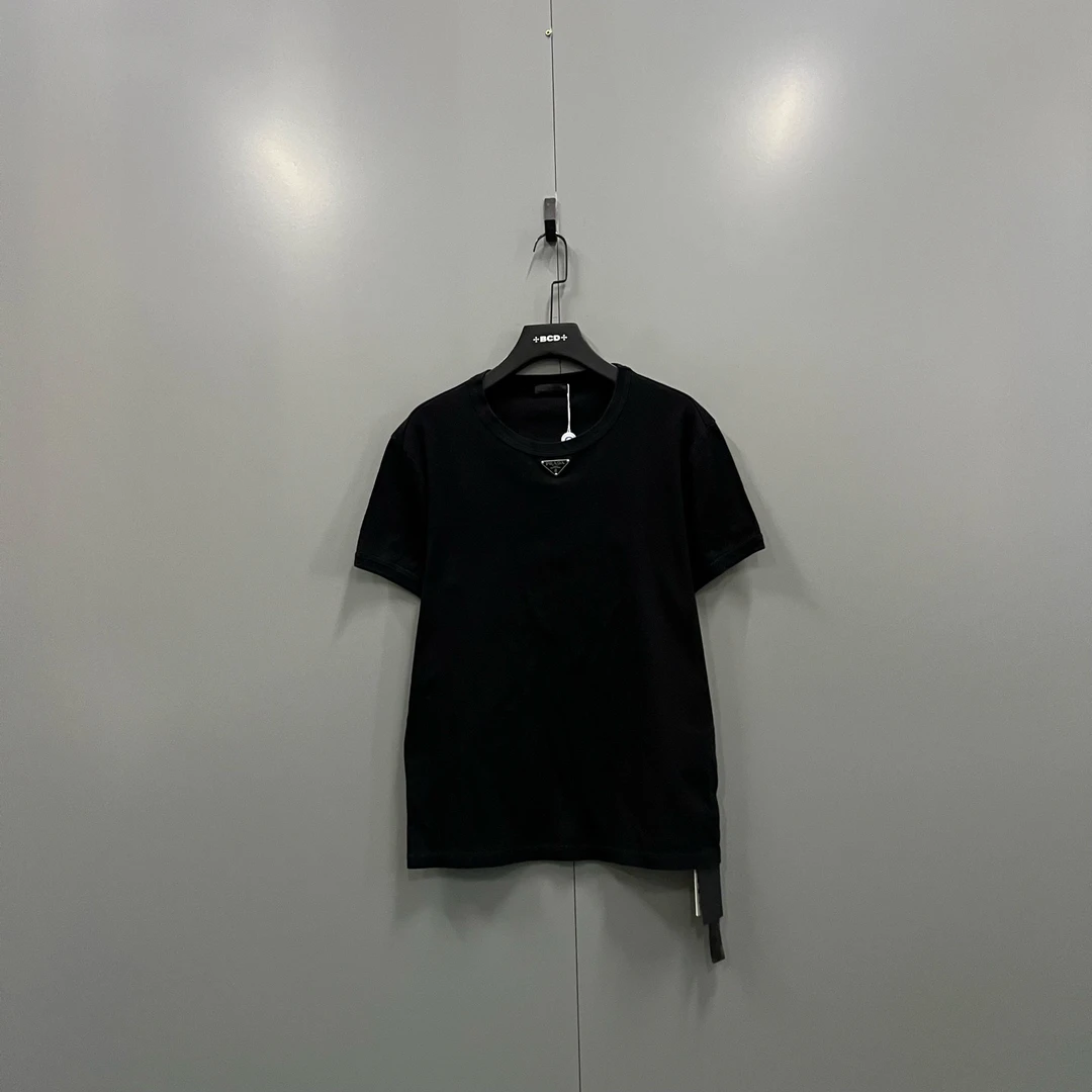 99新 Prada/普拉达 (ll) 黑色三角标圆领短袖 XL码/609182