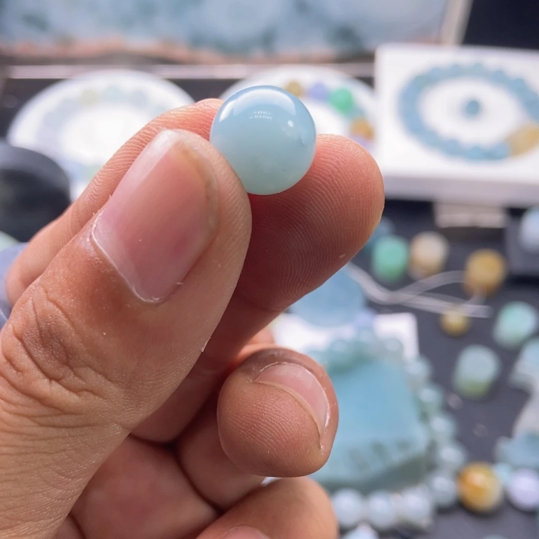 翡翠未镶嵌挂件定制