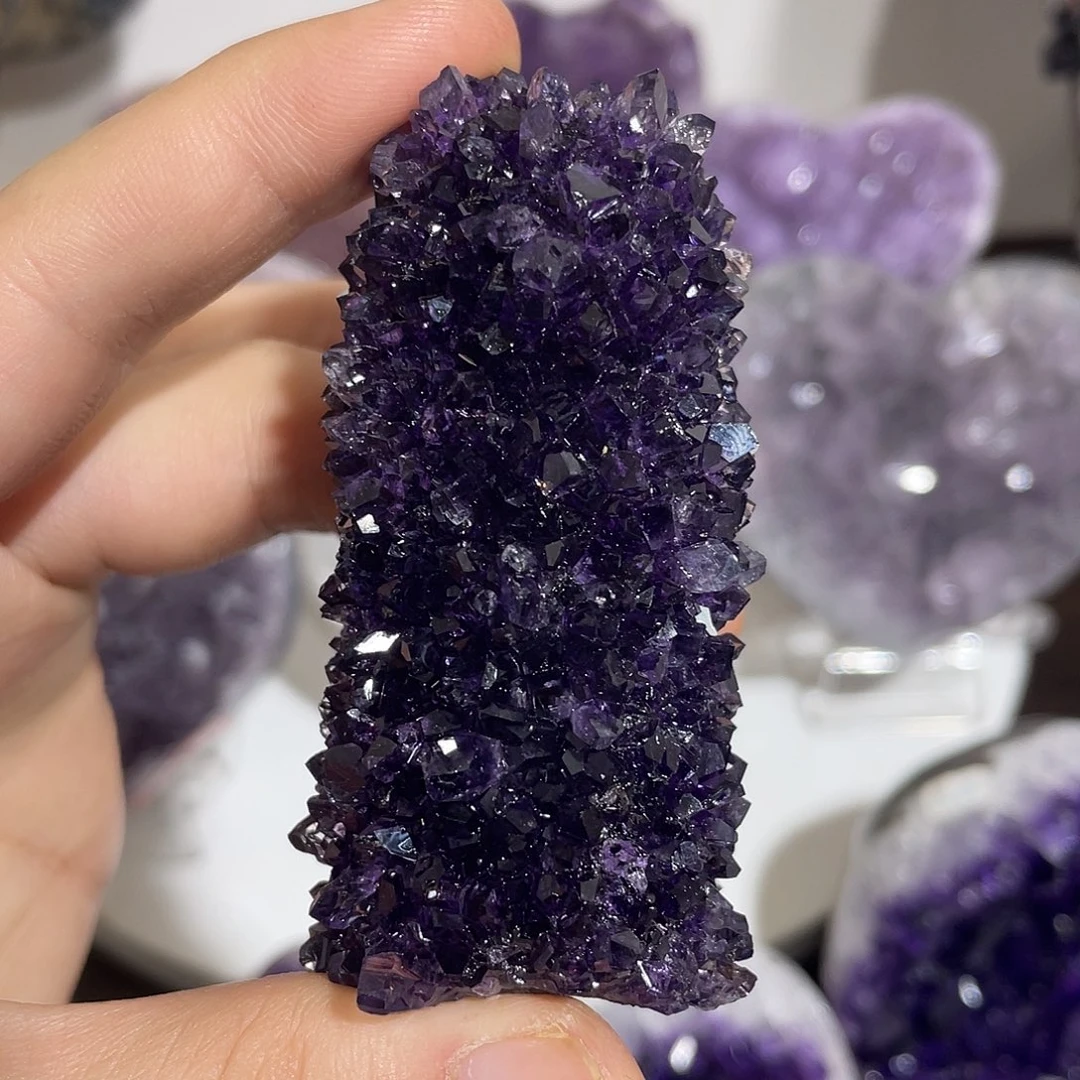 未镶嵌水晶大型摆件（非配饰）