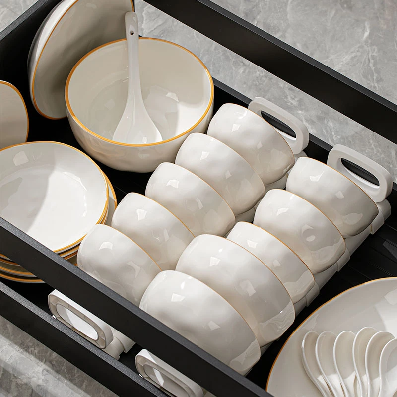 玉遥高颜值陶瓷碗盘餐具家用米饭碗北欧简约陶瓷面碗新品釉下彩碗