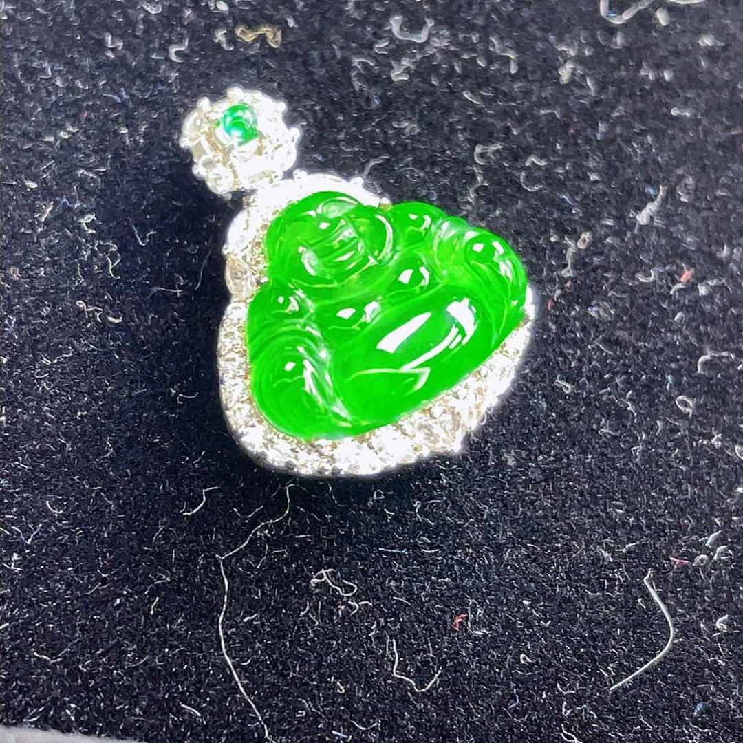 翡翠吊坠(不含链)未镶嵌