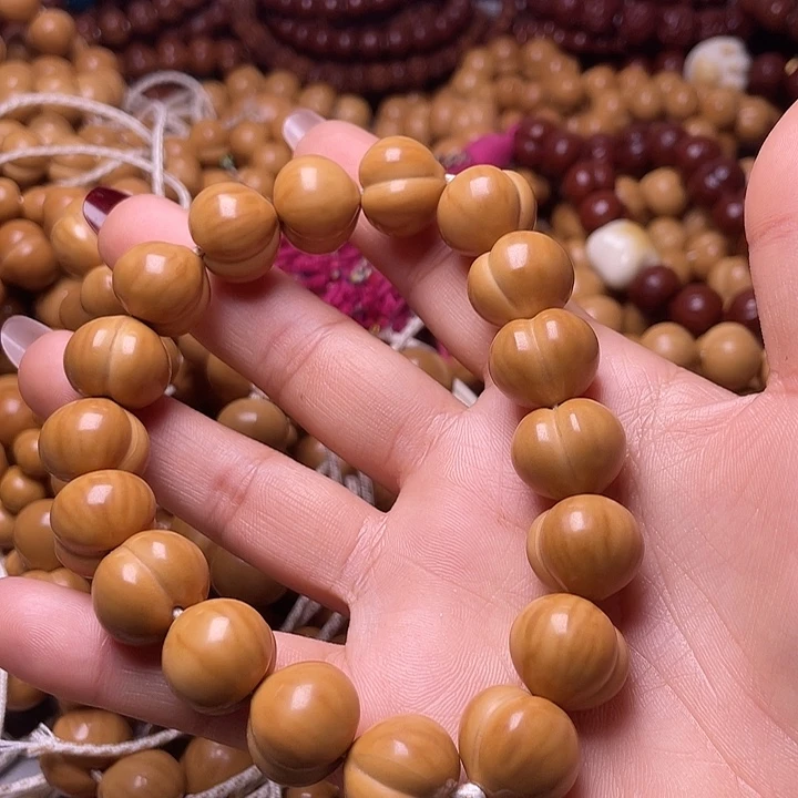 风***珊猴头核桃手串16尺寸镜面柯基屁桃手持全品无暇