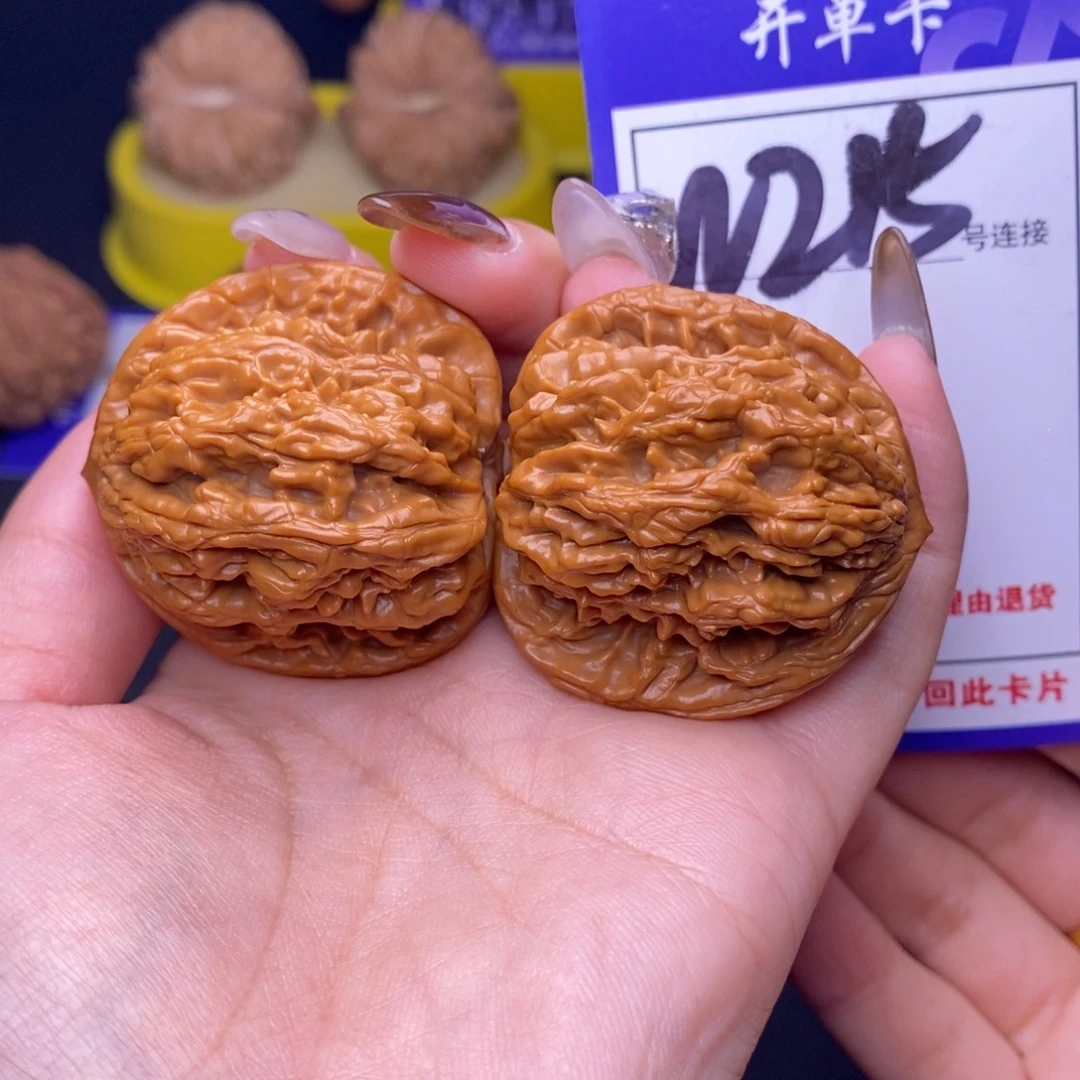 吊坠文玩核桃W215链接 虎头39尺