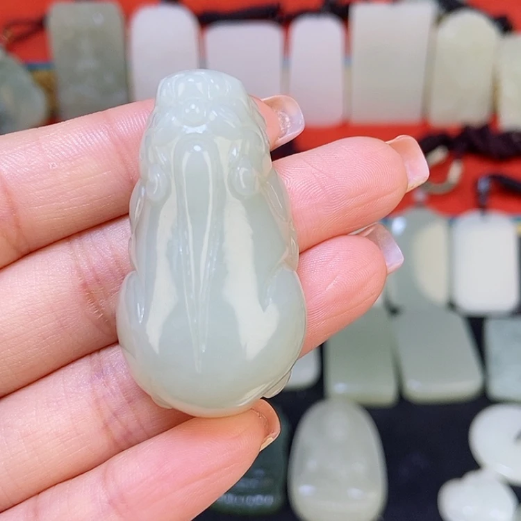 【闪购商品】颈饰未镶嵌和田玉