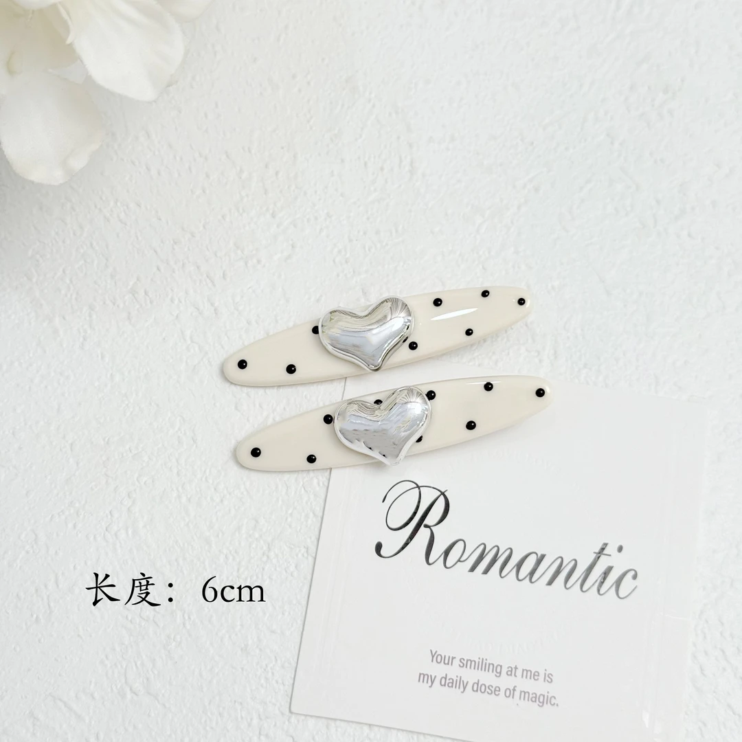 BAOSHATI/宝莎缇F-1290波点爱心百搭鸭嘴夹