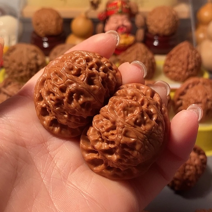 文玩核桃吊坠44宫灯