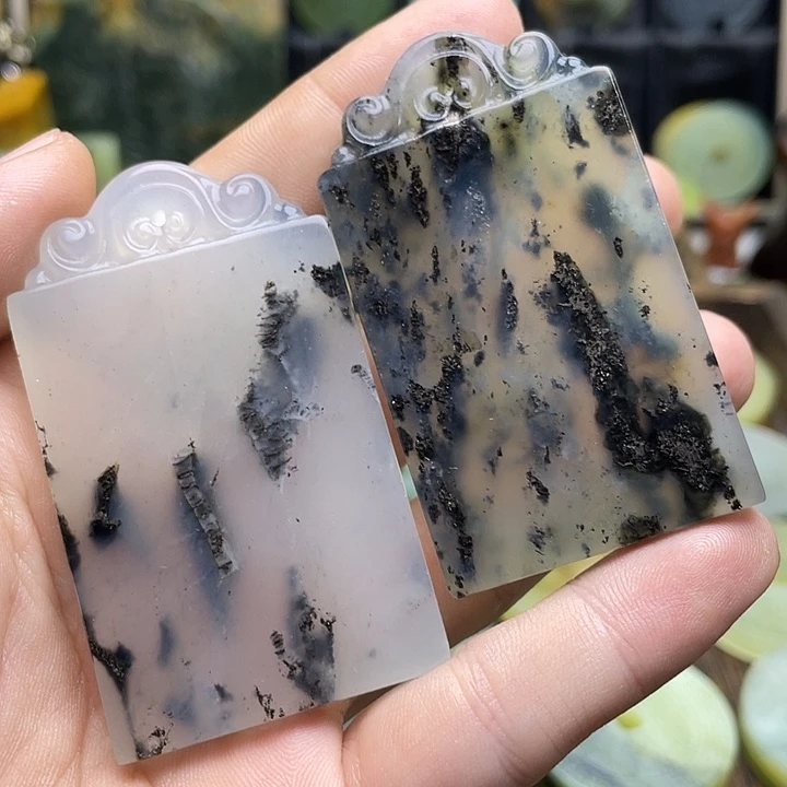 蛇纹石玉挂件未镶嵌?****n