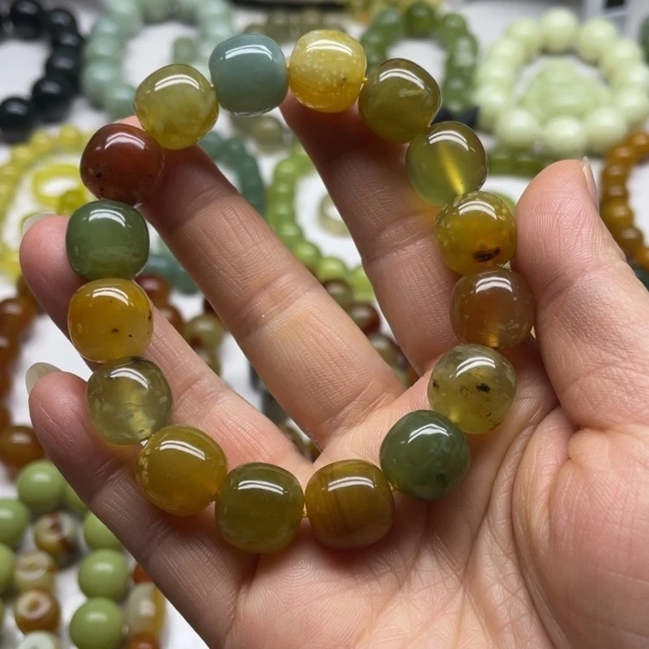 蛇纹石玉手串未镶嵌