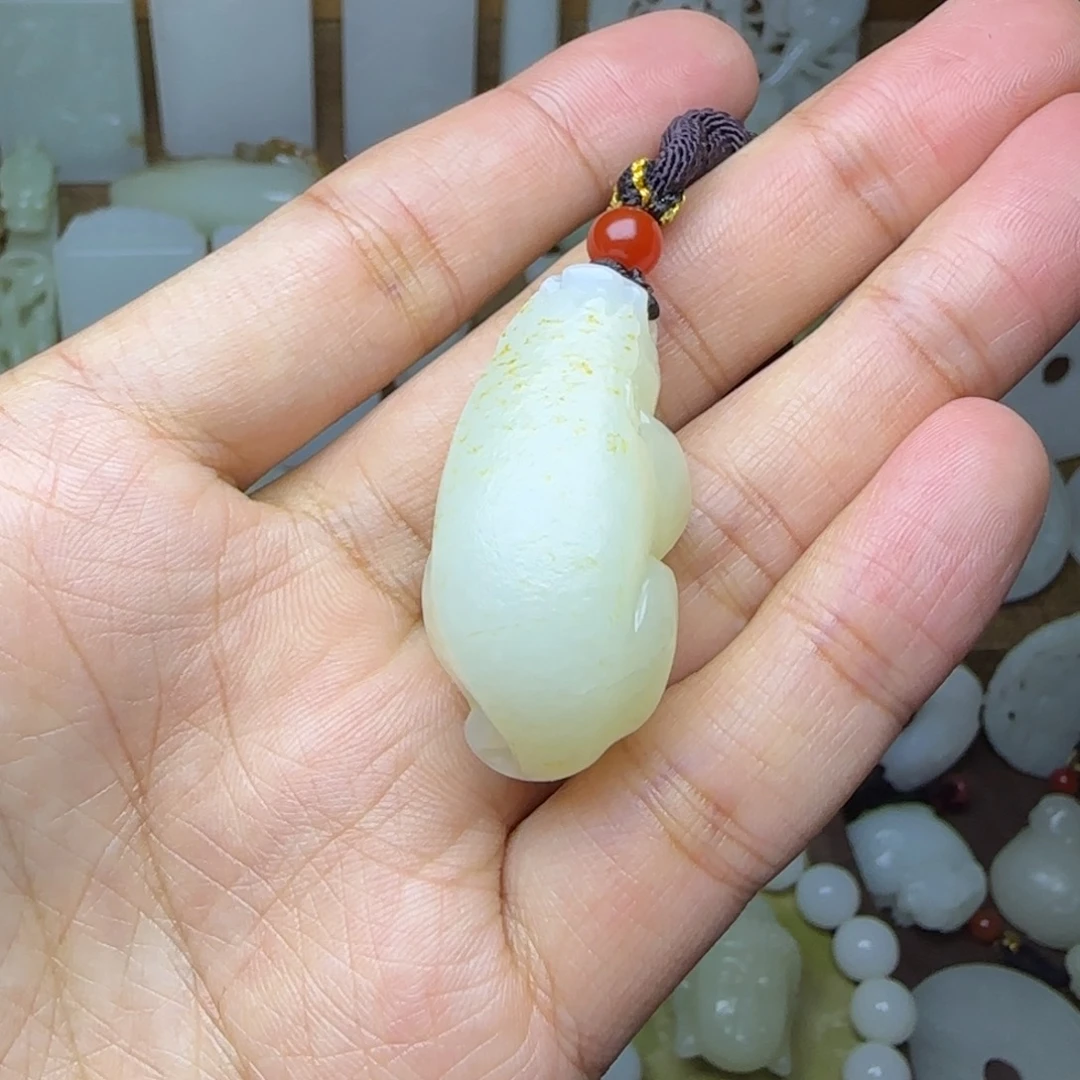 和田玉未镶嵌挂件