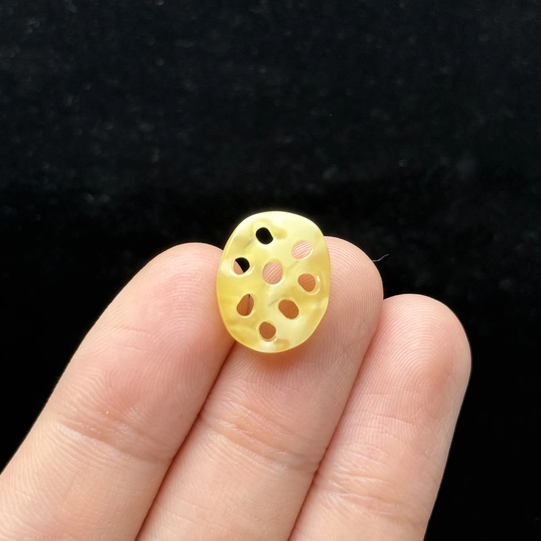 D5067天然原矿蜜蜡 特价藕片 12.5*15.5mm支持复检假一罚十