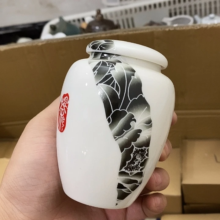 陶瓷艺术品及陶瓷制品