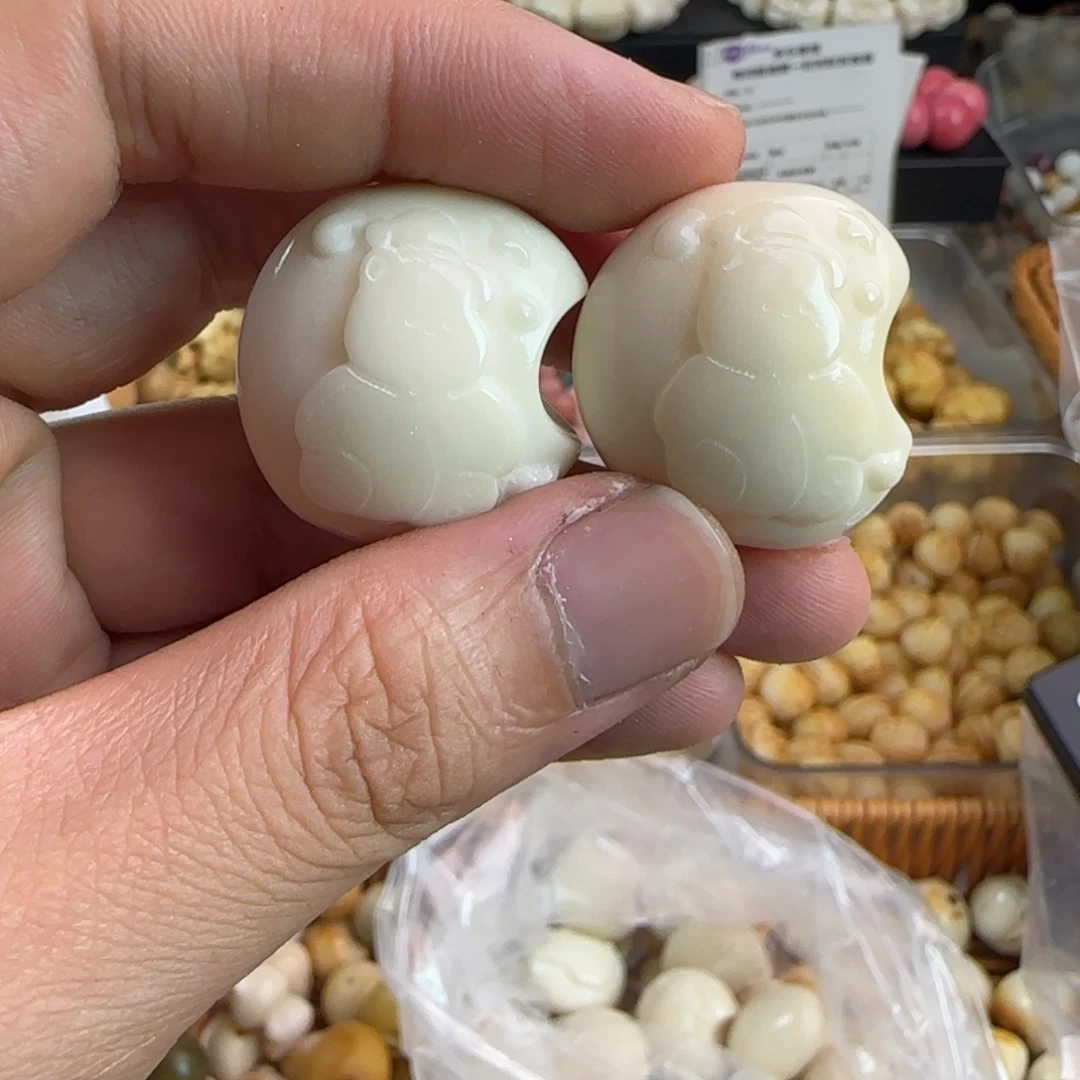 吊坠菩提根/象牙果全品月亮熊2颗通货