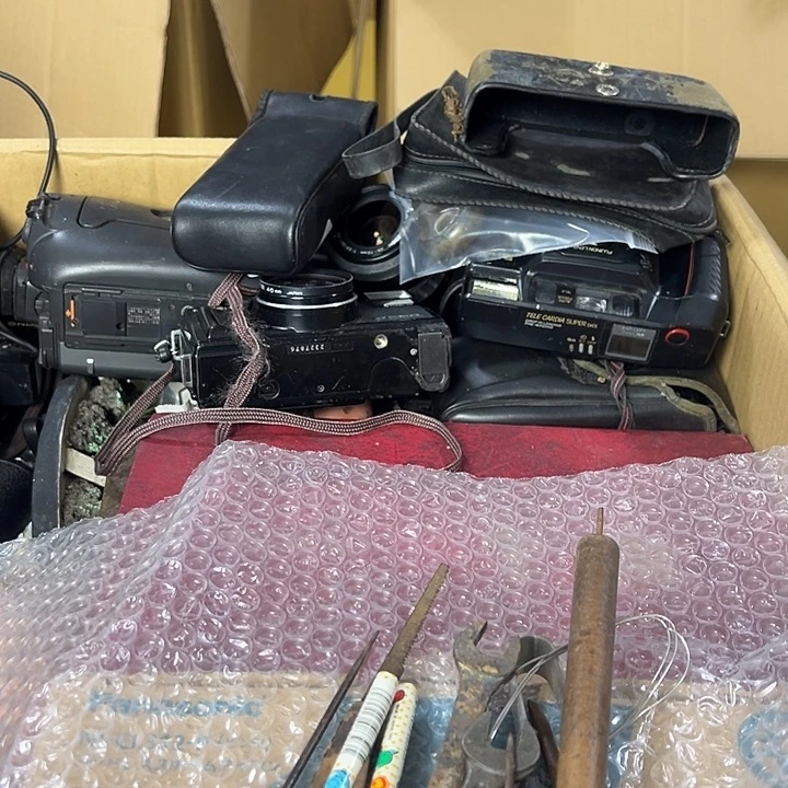 梦***断你在干嘛呢我在洗衣服呢