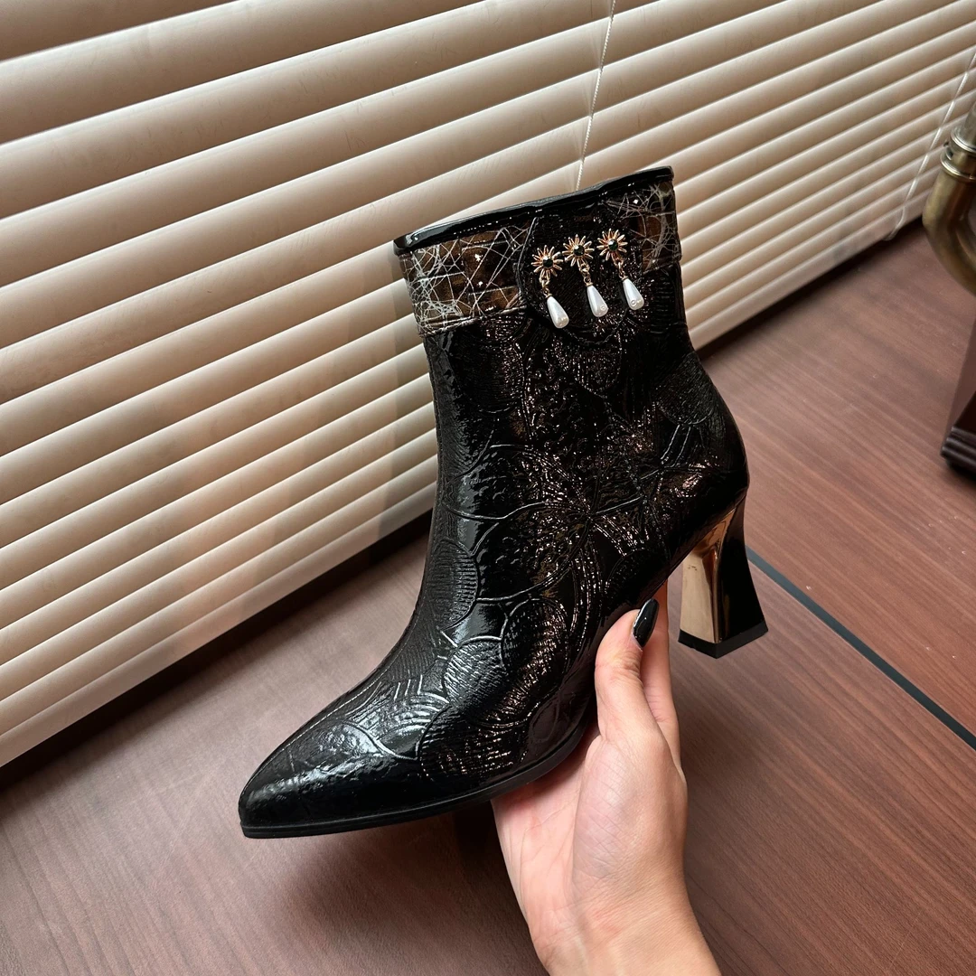 012尖头短靴女高跟气质时尚洋气靴子加绒