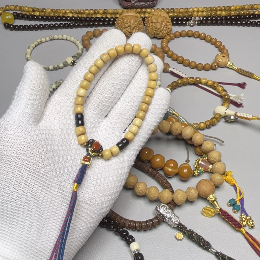 吊坠龙脊菩提。。。。。。。。。。。。