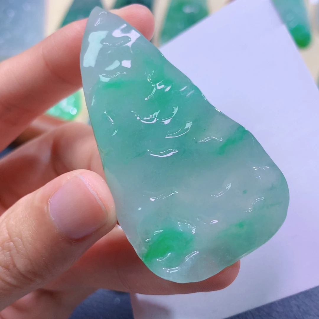 【闪购商品】颈饰未镶嵌翡翠