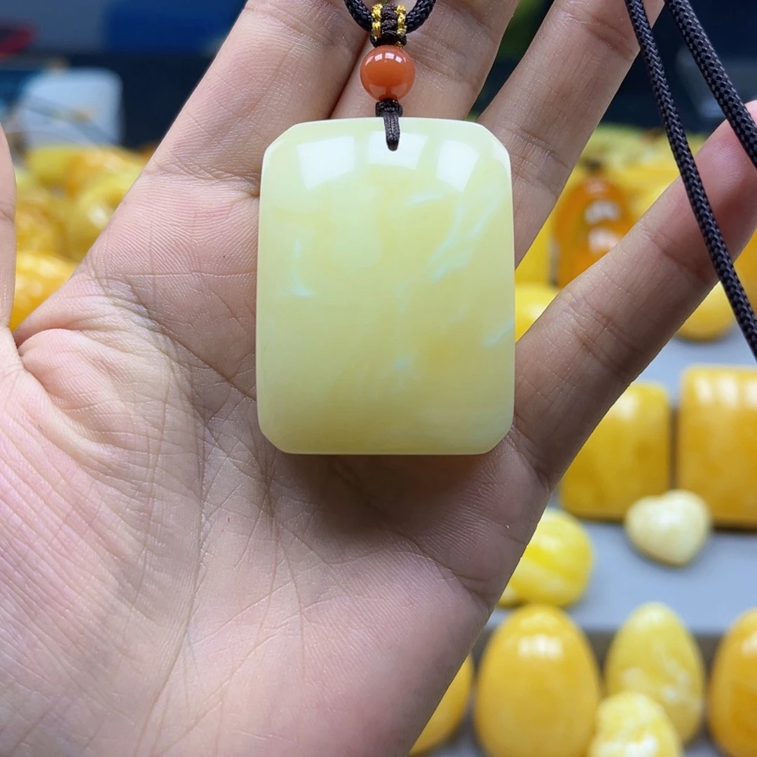 未镶嵌蜜蜡珠宝奇石