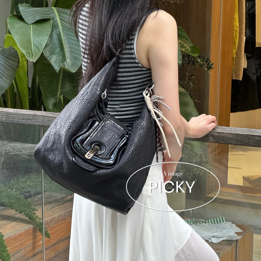 黑金 双F扣 牛皮 hobo 单肩包