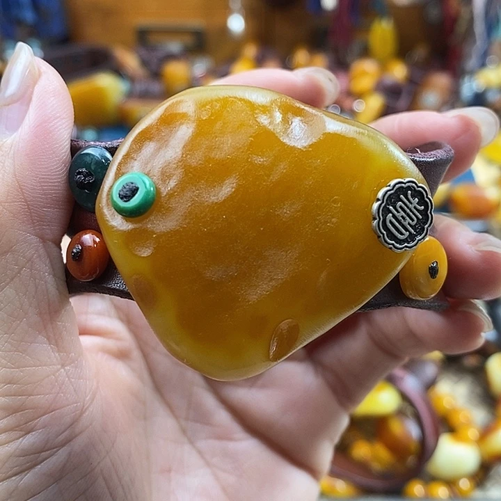 蜜蜡未镶嵌手镯手镯