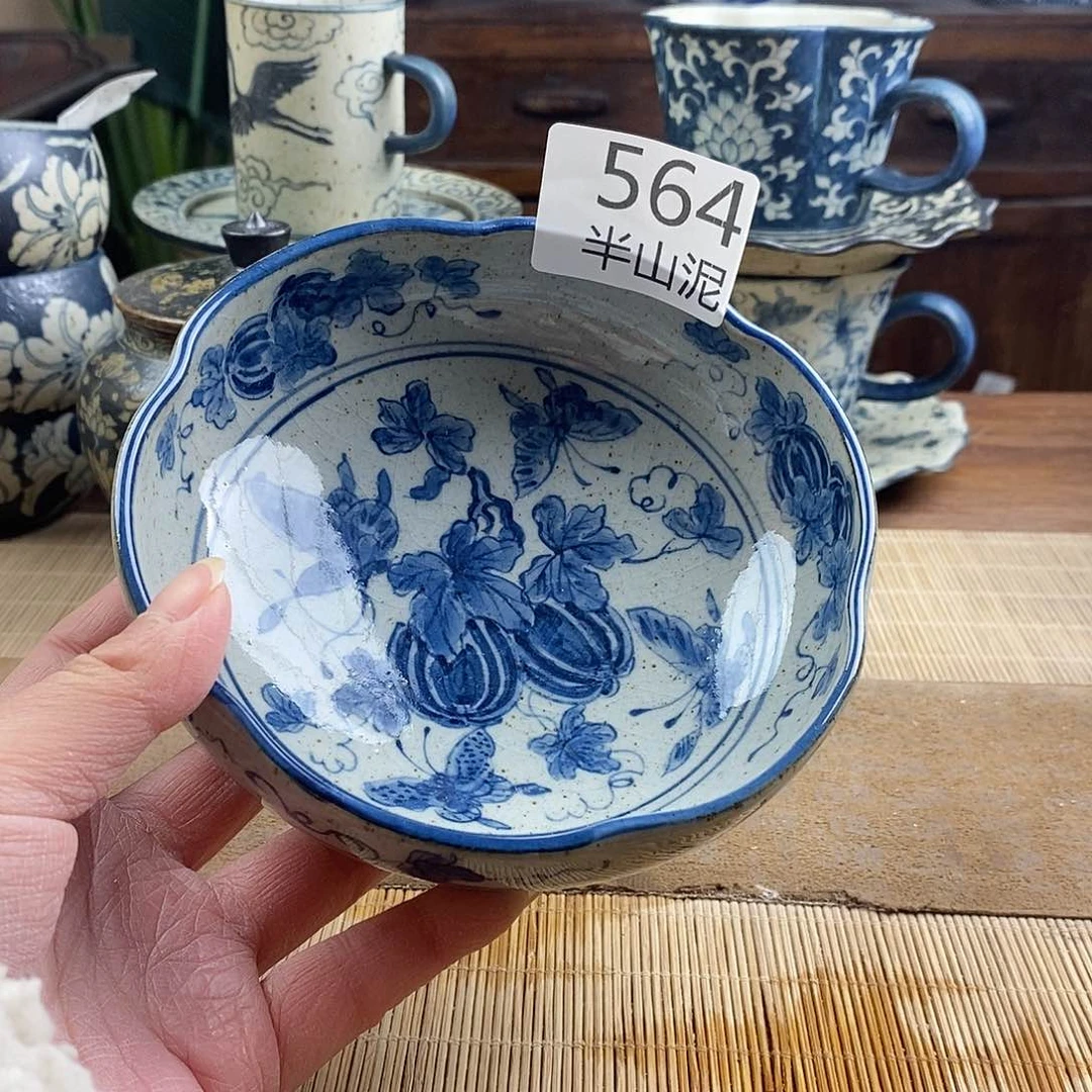手工手绘青花陶瓷