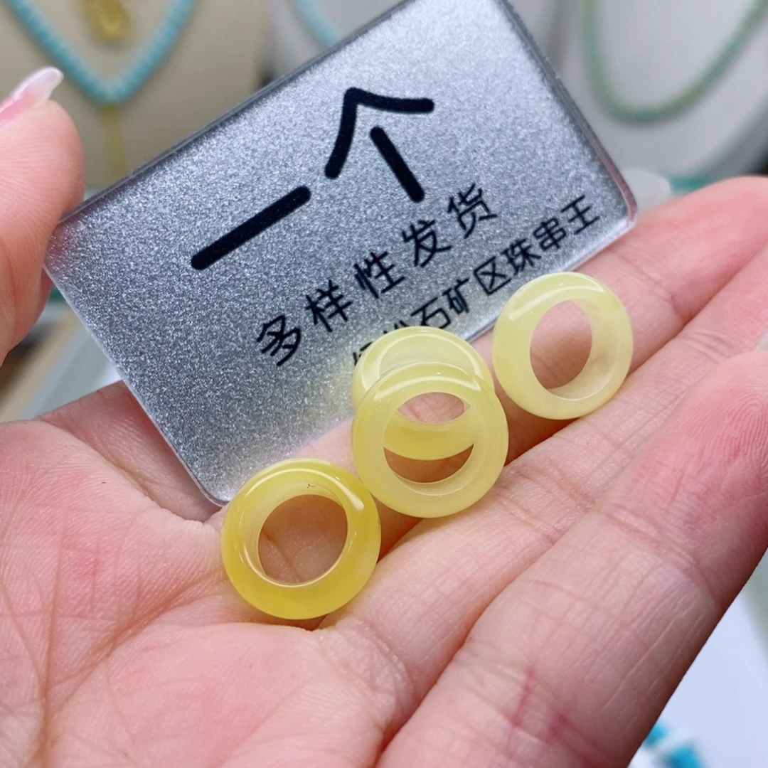 南红玛瑙未镶嵌珠宝奇石