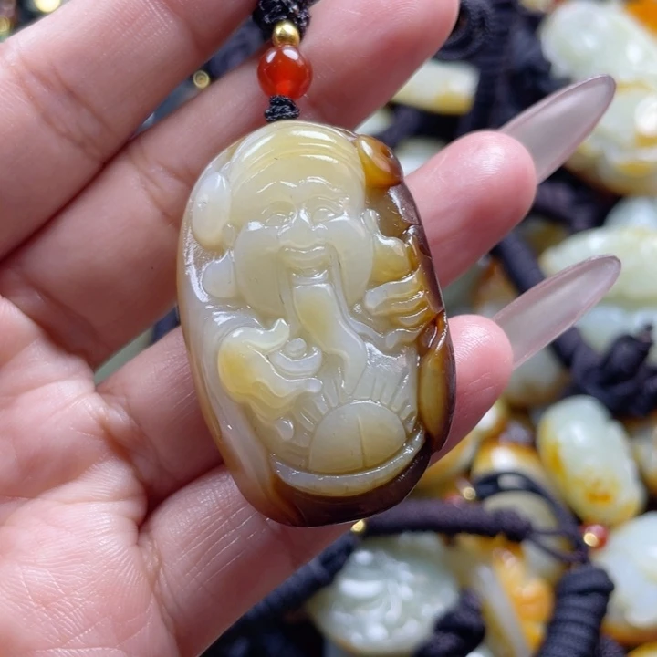 和田玉颈饰未镶嵌