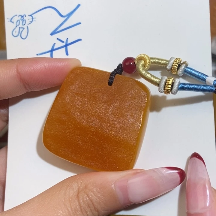 定制琥珀未镶嵌琥珀