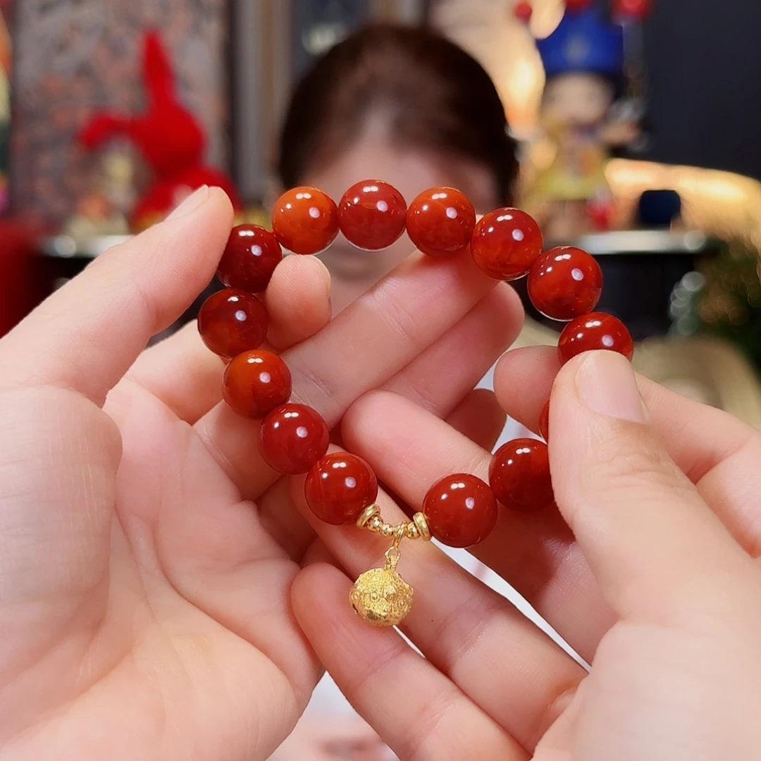 南红玛瑙18K金镶嵌手链