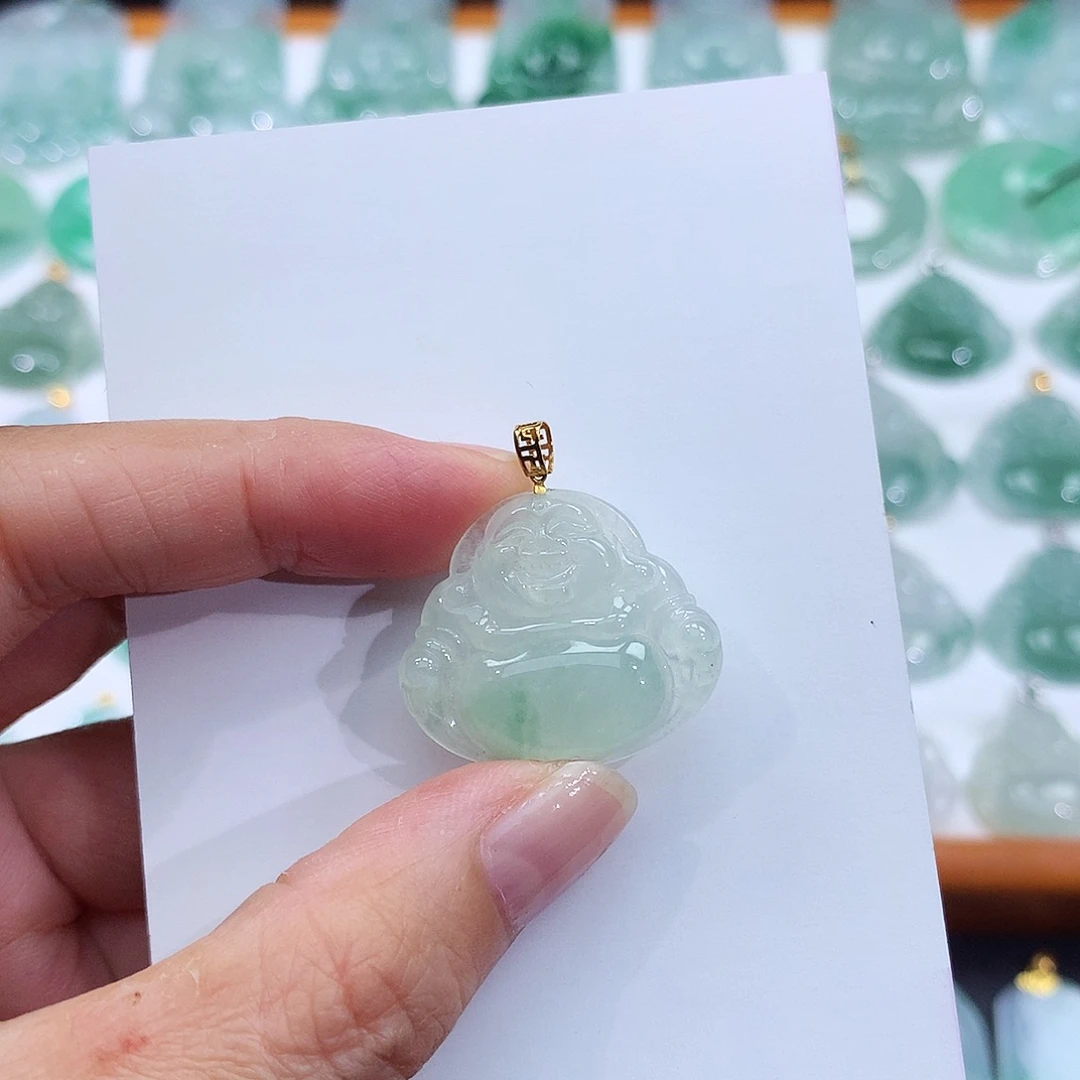 颈饰18K金镶嵌翡翠翡翠吊坠